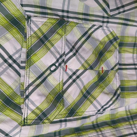 WOOLRICH Tectonic Quick Dry Plaid Snap Front shirt "Bottle Green" Medium - Picture 3 of 10